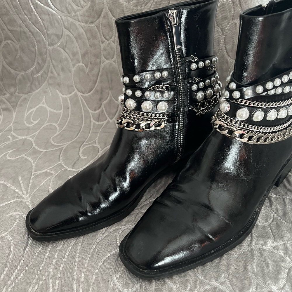 Statement booties